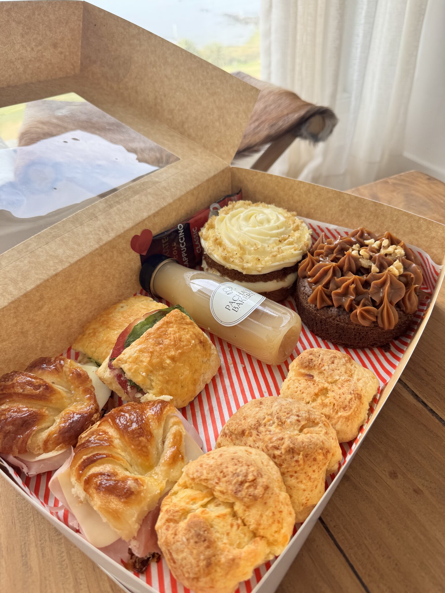 Desayuno artesanal de Pacha's Bakery